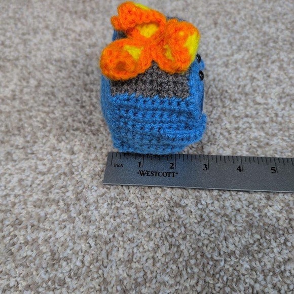 Blue Emotional Support Dumpster Fire Crochet Plush Toy Funny Gift Desk Decor - Picture 9 of 10